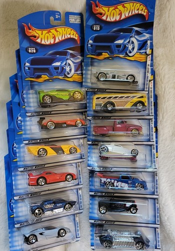 Full Set Hot Wheels 2001 First Editions Collector Set 36 - Picture 2 of 5
