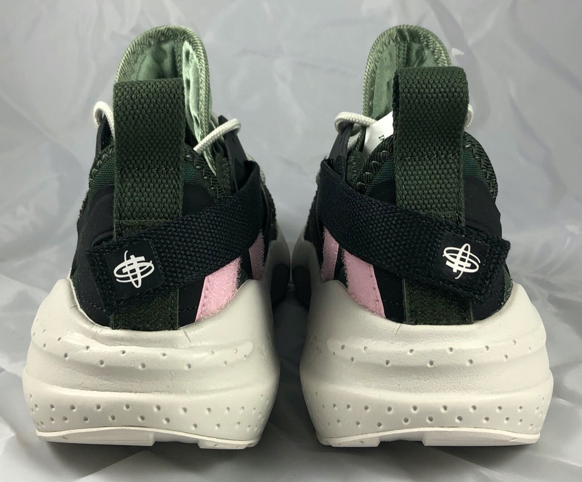 olive green and pink huaraches