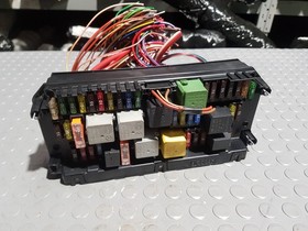 2012 Mercedes E Class Coupe C207 E250 2.1 CDI  Engine Bay Sam Module a2129003614