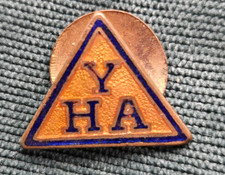 Vintage Youth Hostels Association YHA Enamel Pin Badge - Retro CTC Badge