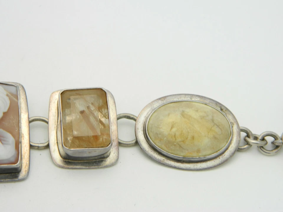 Chris Bale Elligators Beige Tourmaline Agate Shell Cameo Sterling Bracelet - Image 4 of 4