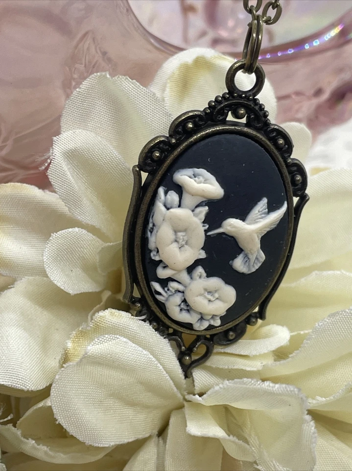 Black Bronze Hummingbird Necklace Pendant Cameo Easter Daughter Birthday wedding - Image 4 of 4