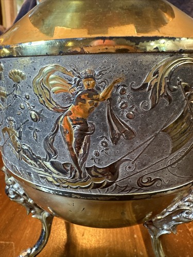 Fabulous Silver Plate, Teapot, Nouveau Woman Sea Scene Serpents Wilcox - 第 1/12 張圖片