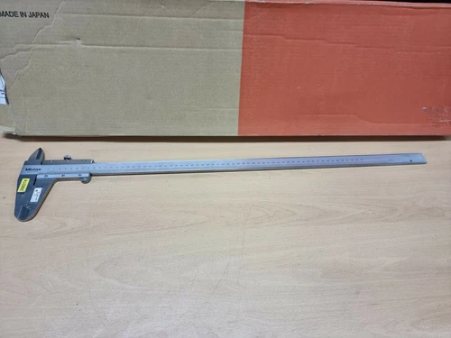 Mitutoyo 530-501:  Vernier Caliper, 60cm (8600)