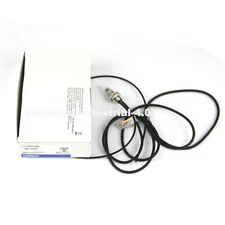 NEW Omron High Precision Switch D5A-3310 Pin Plunger M8 Cable Output PNP