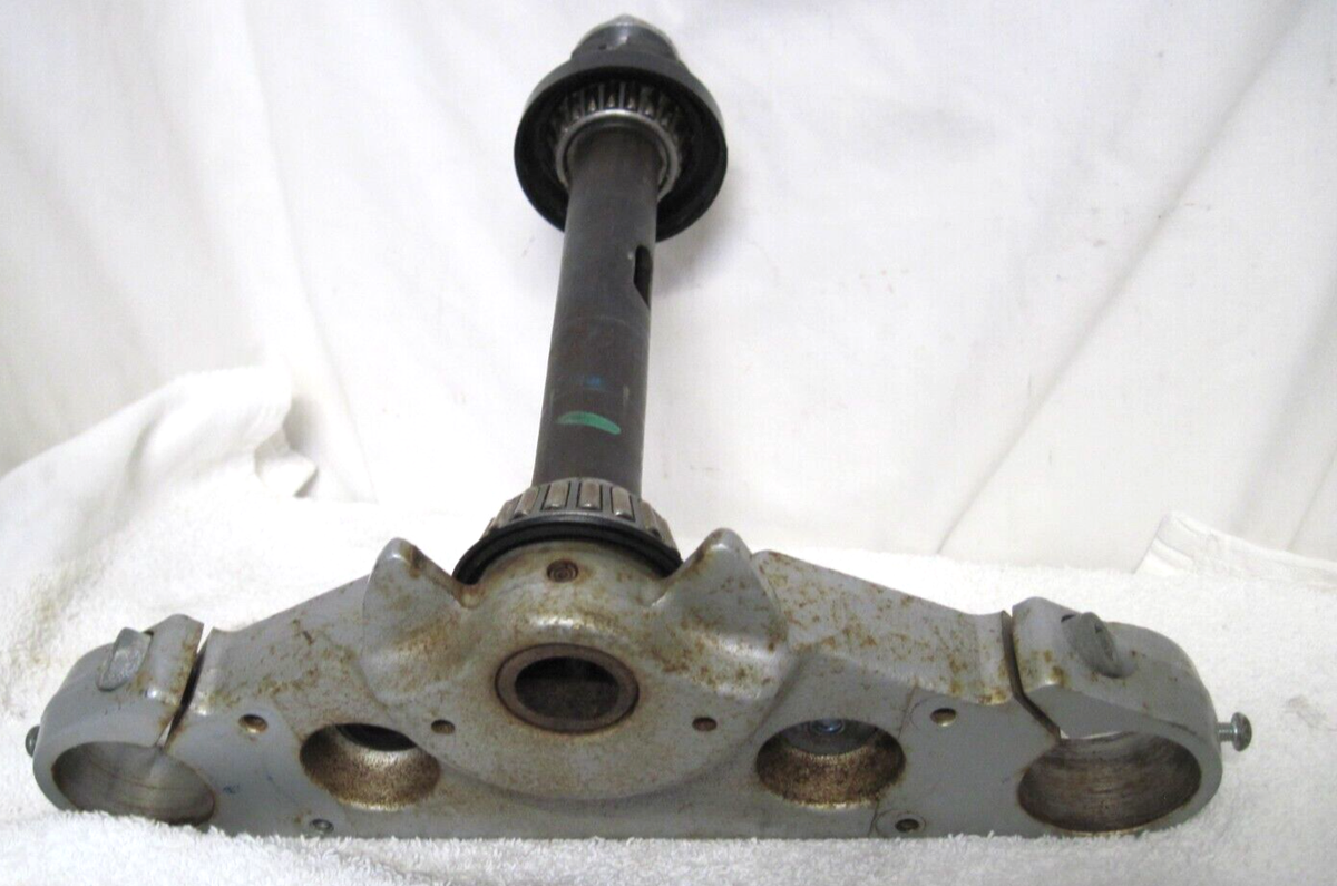 misiaya様 96 Kawasaki Vulcan Classic VN1500 D Lower Triple Tree Steering