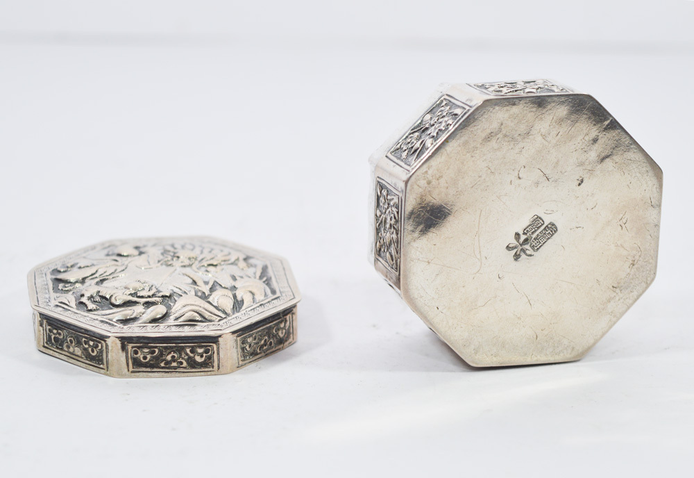 ANTIQUE CHINESE EXPORT SILVER BOX WITH FIGURES AND SIGNED | eBay