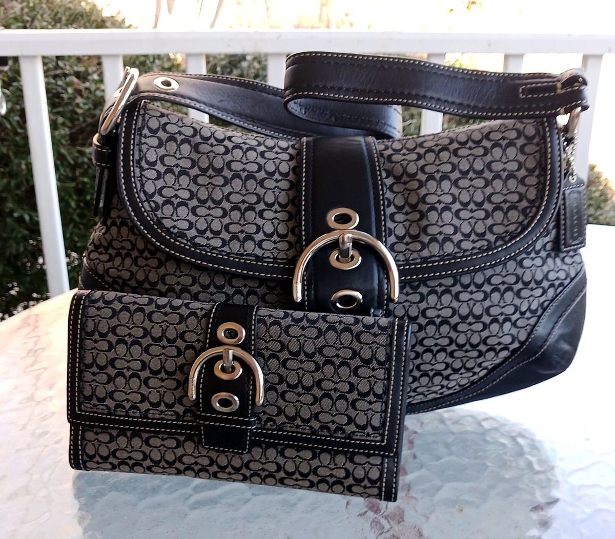 Coach F10926 MEDIUM Vintage Soho Y2K Black Signature C