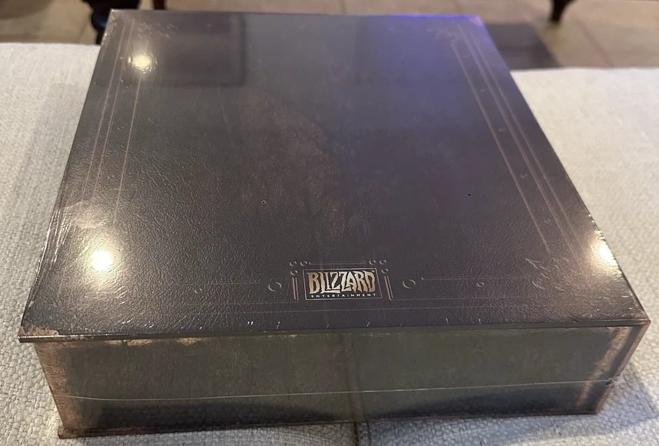 World of Warcraft Collectors Edition WoW Employee Gift Vanilla 2024 - NIB SEALED - Image 2 of 4