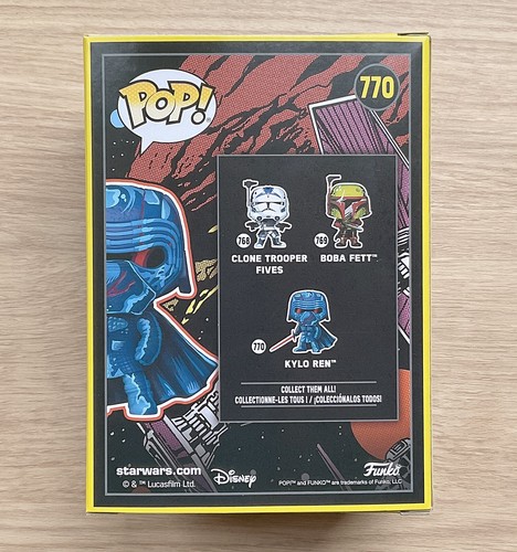 Funko Pop Star Wars Kylo Ren Serie Retro #770 + Protector Gratis - Imagen 3 de 6