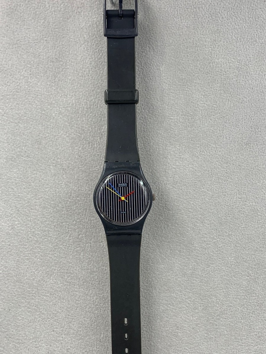 Swatch watch GA102  display picture 3