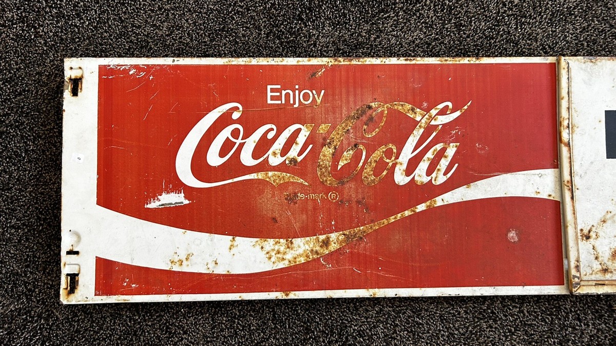 Vintage Coca-Cola Coke Refreshment Center 48