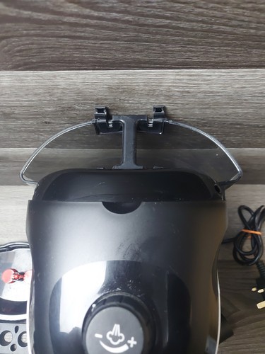 DeLonghi ECC221B 4 Cups Espresso Machine - Black - Picture 6 of 7