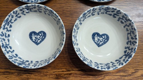 6pc Folk Craft Hearts by Tienshan 2-Bowls 2-Salad & 2 Cups Nice - Picture 2 of 6
