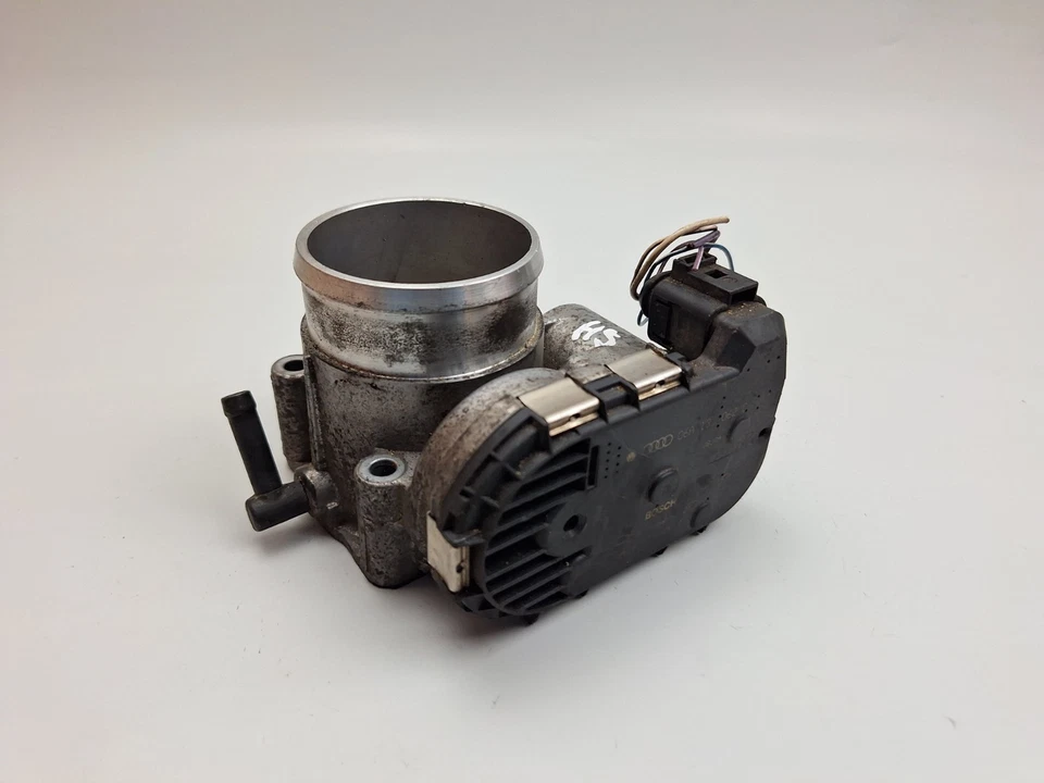 Audi S3 TT 8N Volkswagen Golf Beetle 1.8T 2004 Throttle Body 06A133062C OEM Foto 3 de 4