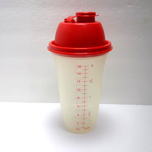 Tupperware Quick Shake Shaker Mixer Blender #844 Red 16 oz Complete Set