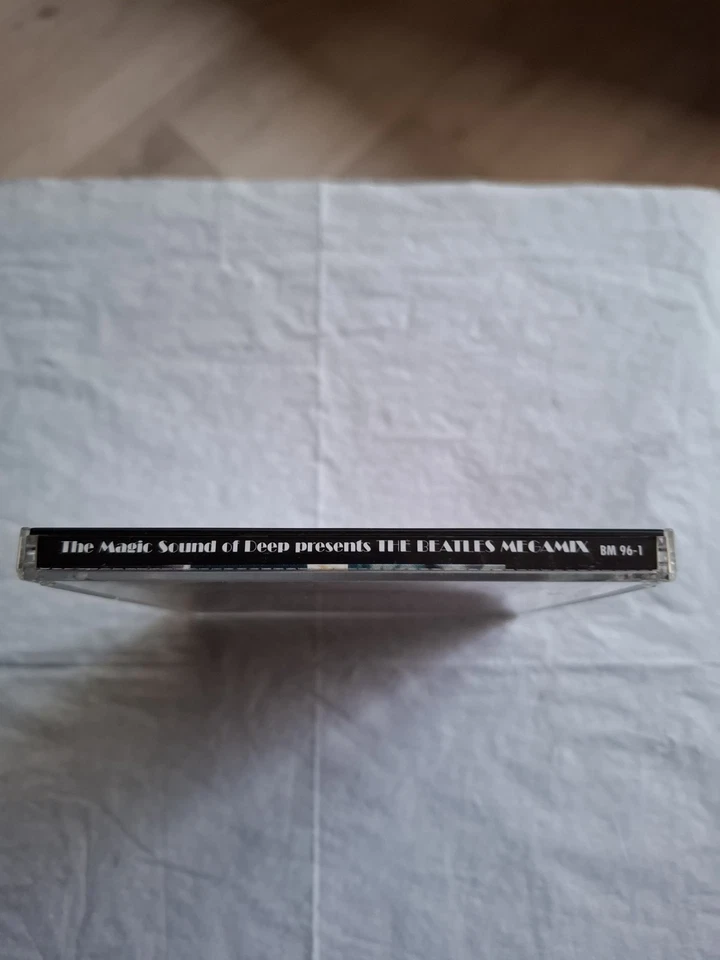 The Magic Sound of Deep presents The Beatles Megamix CD OOP wie Neu selten ! - Bild 2 von 4