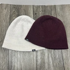 Vans Off the Wall Beanie Knit Cap Skate Hats Beige & Burgundy OS Winter Wear