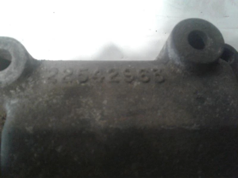 Torre de leva lateral derecha 1988-1993 88-93 Pontiac GRAND AM 2,3 L 22545218 Foto 2 de 4