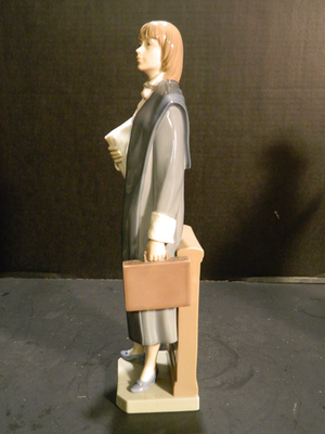 Vintage Rare Lladro Porcelain Female Attorney Figure #6425 In Box