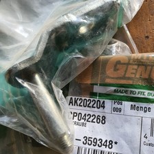 Oryginalna część elektryczna Gutbrod HB5155 Bolens 5052 : wspornik koła zwrotnica CP042248