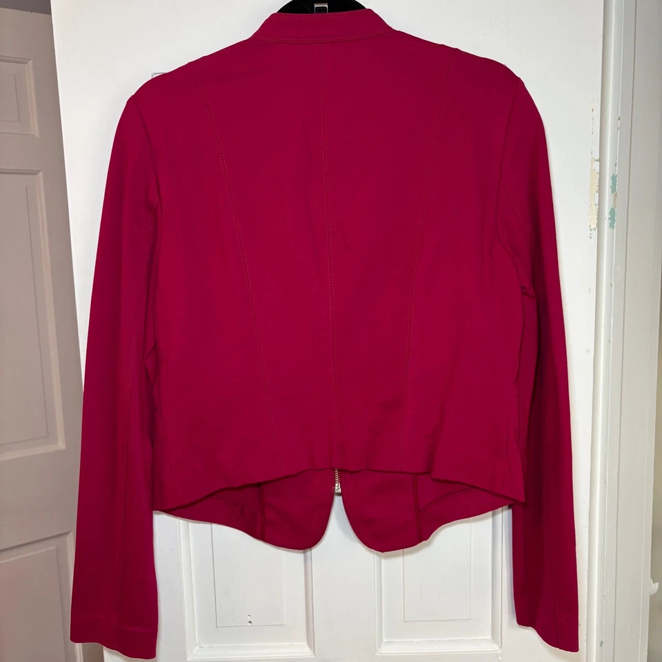 Chaqueta para mujer White House Black Market talla 8 arándano fucsia moto media cremallera Foto 2 de 4