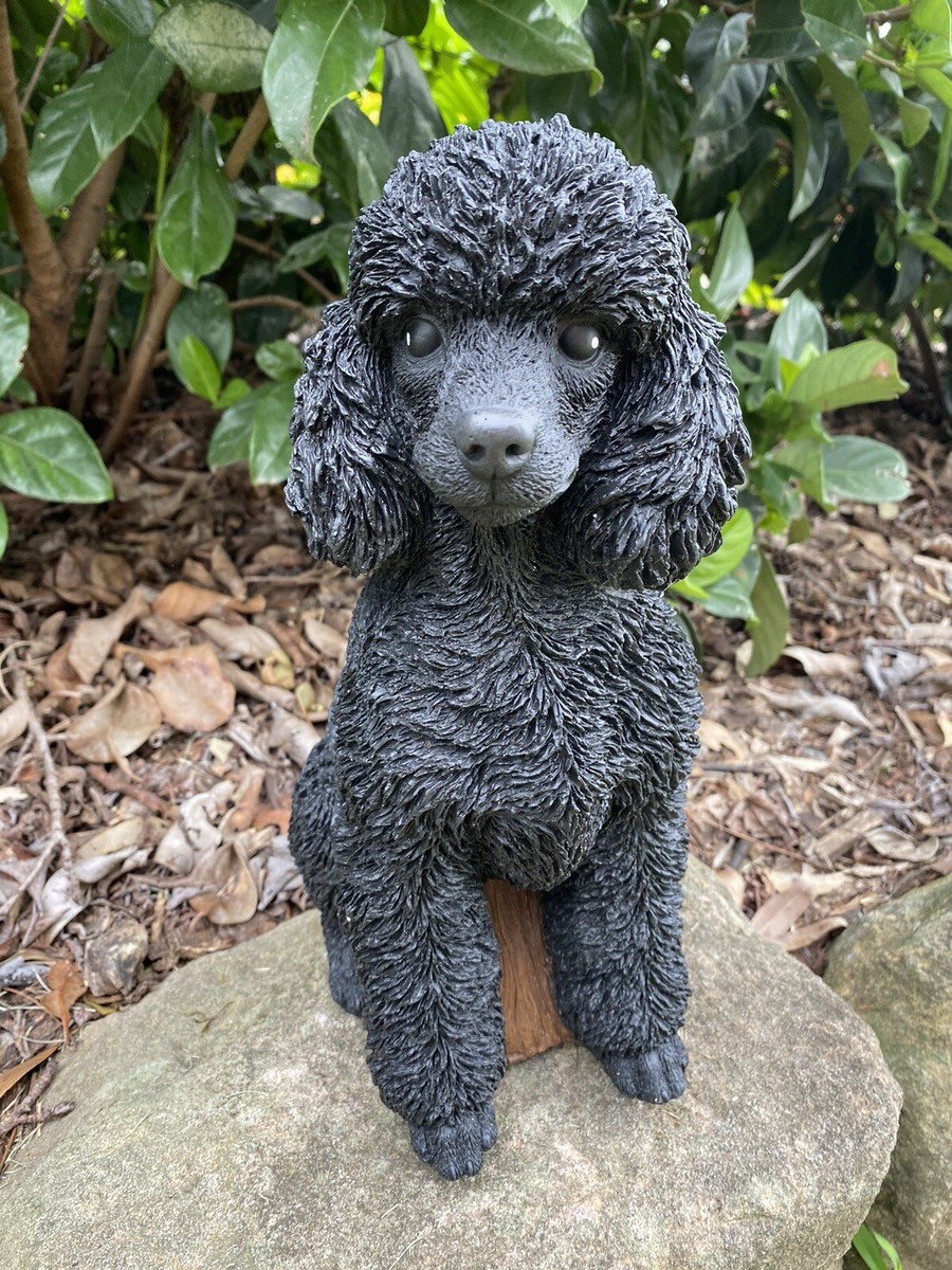 BLACK POODLE DOG ANIMAL CONCRETE GARDEN STATUE ORNAMENT FIGURINE