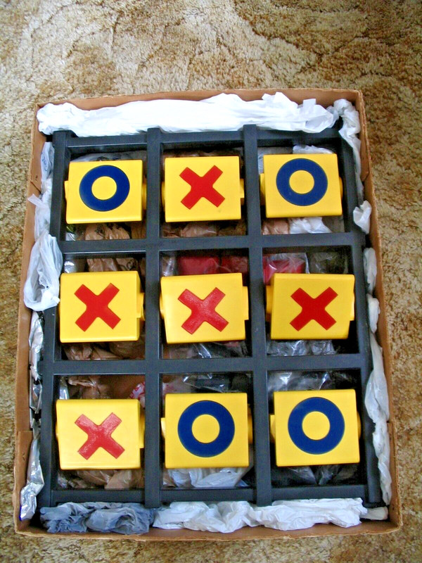 Vintage 1969 Ideal Toss Across Beanbag Game