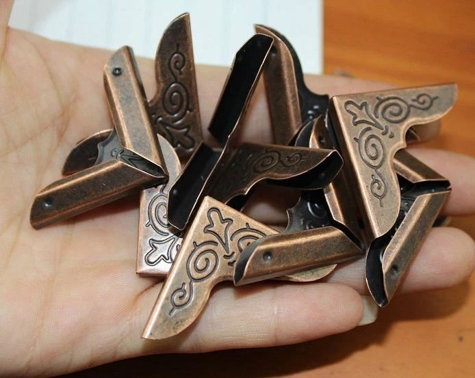 Grandes 25 PIEZAS Protectores de Esquina de Libro de Metal 30mm X 30mm Carpeta Álbumes Foto 2 de 3