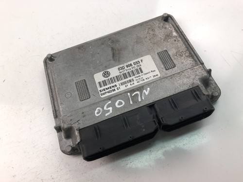 VW POLO 9N Motorsteuergerät ECU 03D906033F 2004 18050143