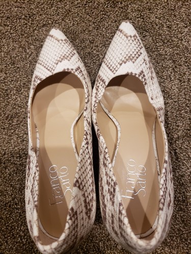 Franco Sarto Women's Palma Pump Pointed Block Heel US9 Natural Snake Barely Worn - Picture 4 of 5