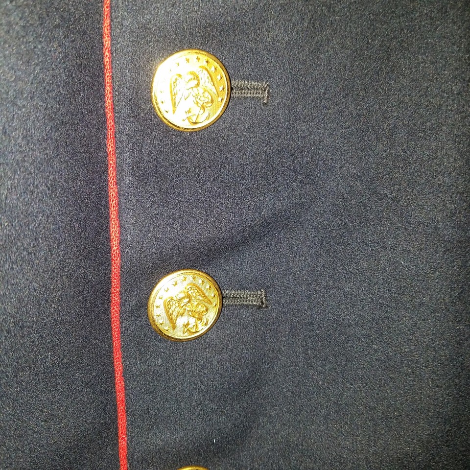 WWII USMC Enlisted Dress Blue Coat PFC no pockets 38L wool w waistplate