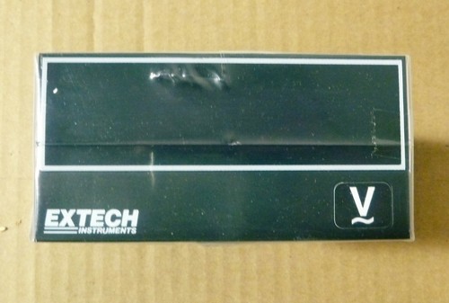 EXTECH INSTRUMENTS AC VOLTAGE METER V3015A - Picture 2 of 4