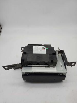 23 Lexus UX250H Audio & Visual Equip.(radio) OEM E2025