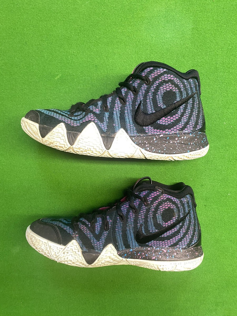 RARE Kyrie Obsidian Basketball Boots UK5 UK