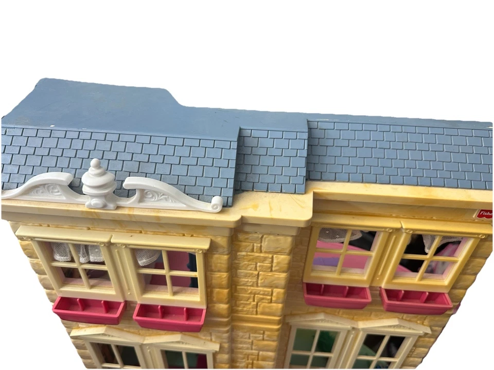 Fisher-Price Loving Family edição especial moradia com móveis e família - Imagem 2 de 4