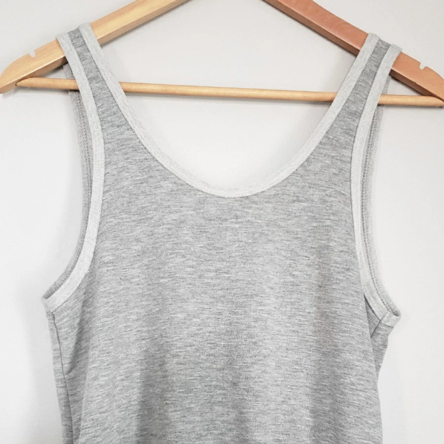 Mameluco pequeño Fabletics Leonora Foto 3 de 4