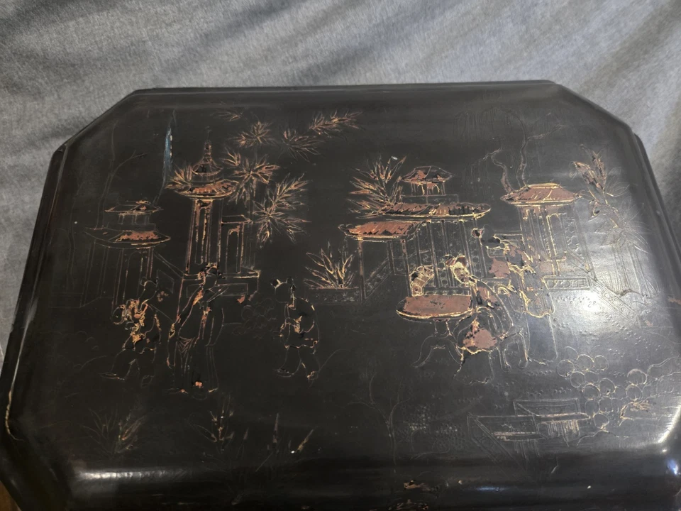 Antique Chinese box Landscape Scene black and gold lacquer 1800s  - Image 2 of 4