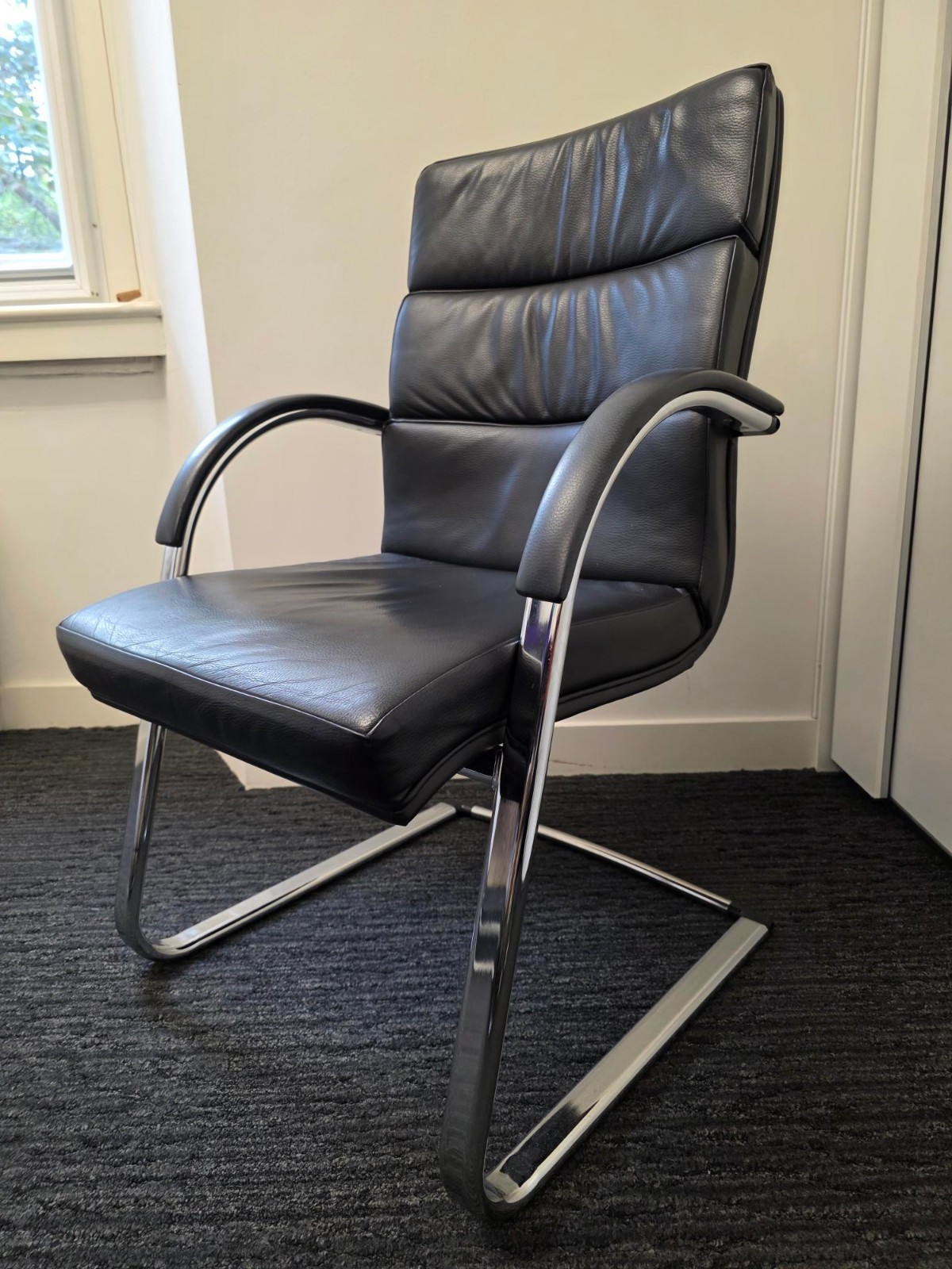 Black Leather Executive Office Chairs By William Hands Modern Chrome 