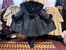 Manteau en Soie VOSS Doublure Renard Capuche WENDE Manteau Fourrure Véritable M