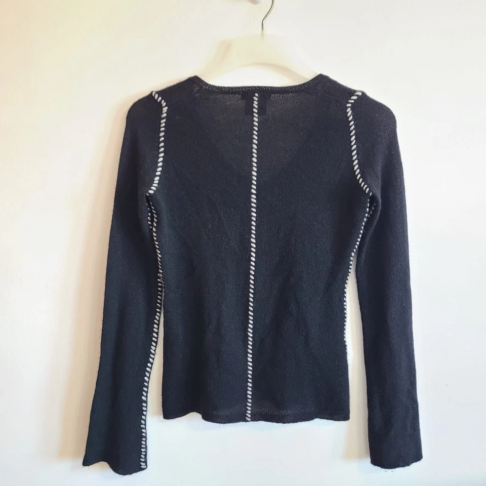 Suéter para mujer LINE cachemir 100 % cachemir cuello en V negro talla XS Foto 2 de 4