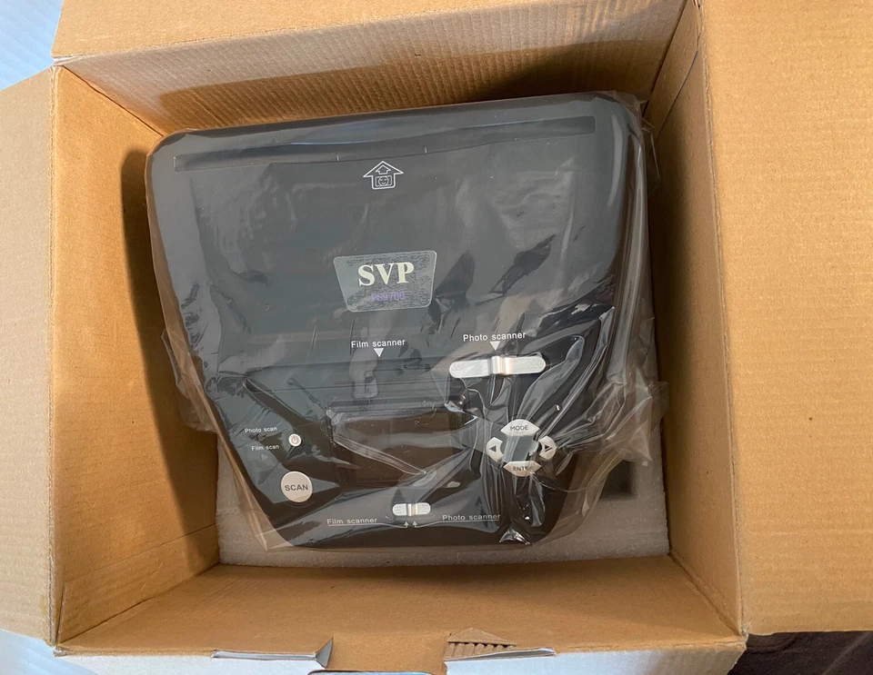 Photo Film Slide Scanner SVP 3 In 1 PS9700 USB or 5V Adapter 2.4 Inch LCD Screen - Image 3 of 4