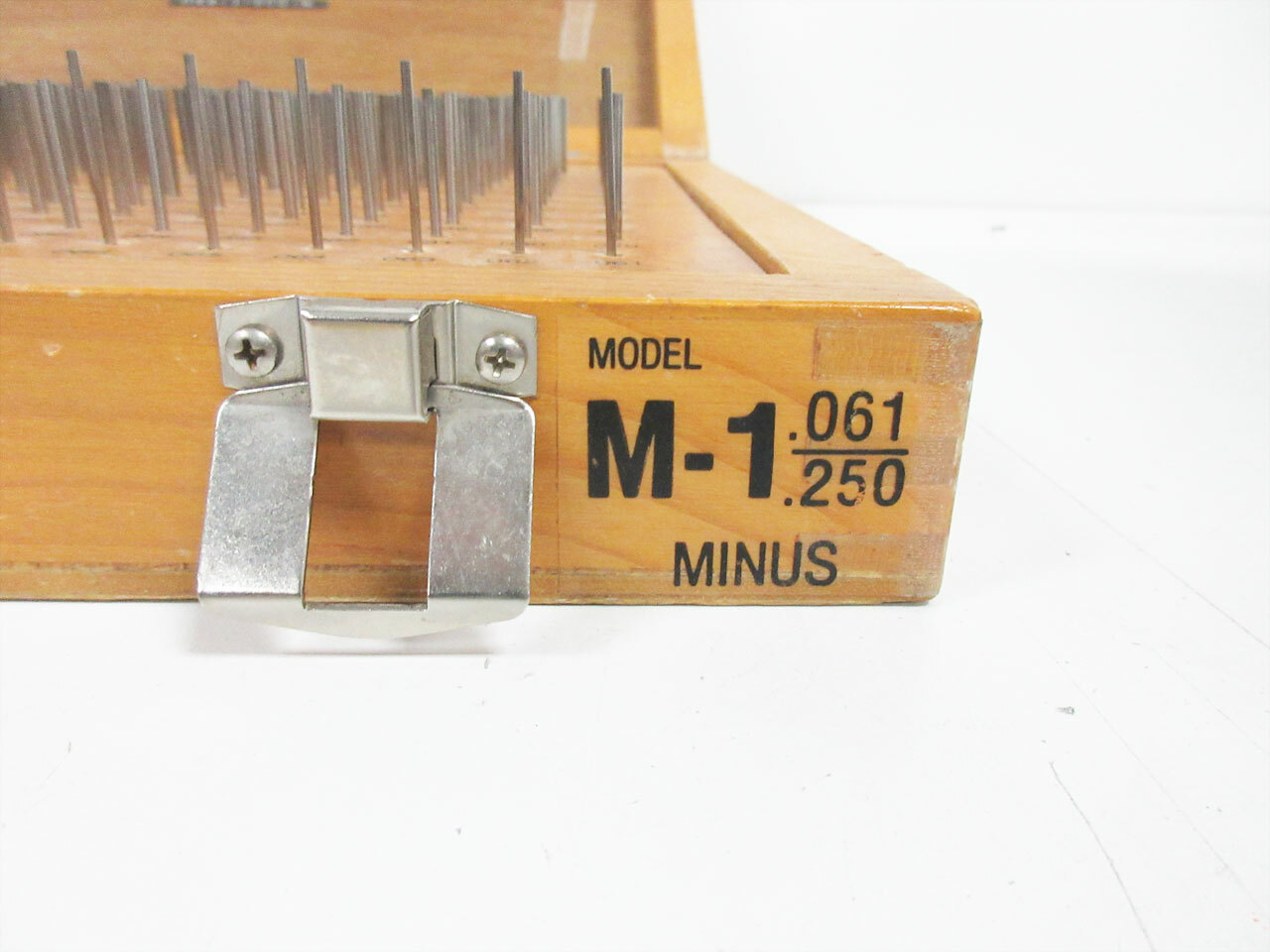 RALMIKE'S TOOL-A-RAMA M-1 .061 .250 MINUS PIN GAGE SET 190 PIECE