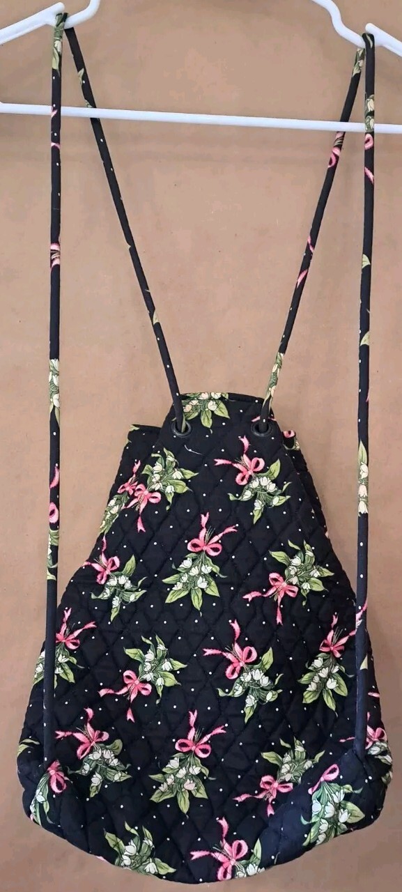 NICE VERA BRADLEY QUILTED OVER SHOULDER PULLSTRIN… - image 7