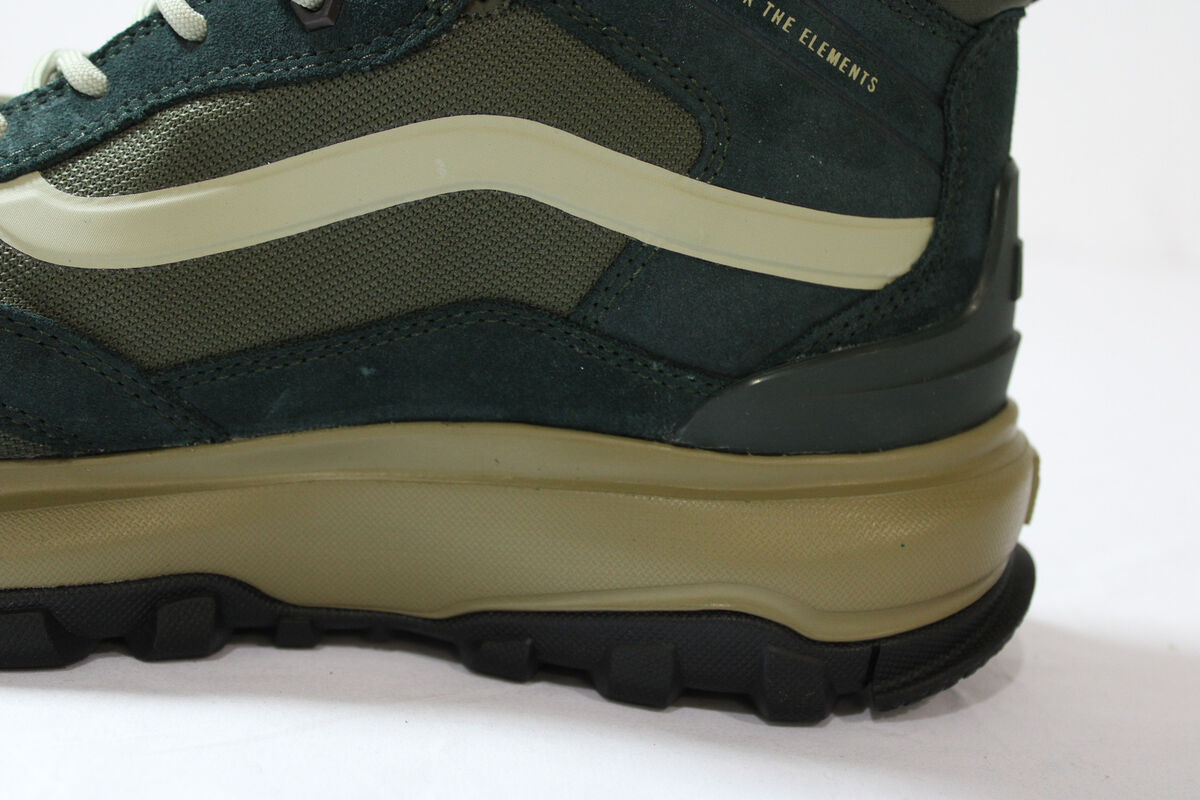 Vans Unisex MTE Crestline Waterproof Shoe CD4 Green/Black Vans Unisex MTE Crestline Waterproof Shoe CD4 Green/Black