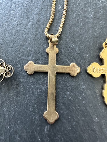 DREI VINTAGE GOLDFARBENE KREUZE MIT EINER 20" GOLDFARBENEN KETTE G350 - Bild 12 von 13