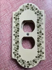 Vtg. 1974 GE Pyrex Crazy Daisy Spring Blossom Outlet  Plate Cover (NEW)