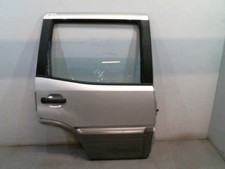 Porte arrière et accessoires Nissan TERRANO