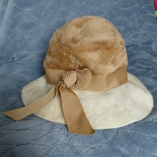 Vintage Schiaparelli Paris Caravelle Brown Faux Fur Hat W Bow Two Tone Soft Vtg