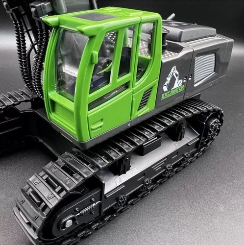 Huina 1558 RC Digger Excavator 1/18 Scale Remote Controlled Excavator 2.4G 11Ch - Picture 7 of 7
